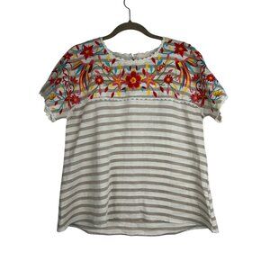 NWT  Savanna Jane Multicolor Embroidered Floral Blouse Short Sleeves Large